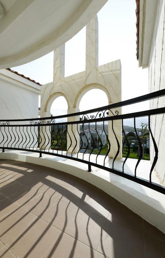 Coastal Lighting Villa Shanjiao Exterior photo